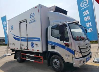 星通汽車全新冷藏車亮相華中物流展，引領冷鏈物流新變革